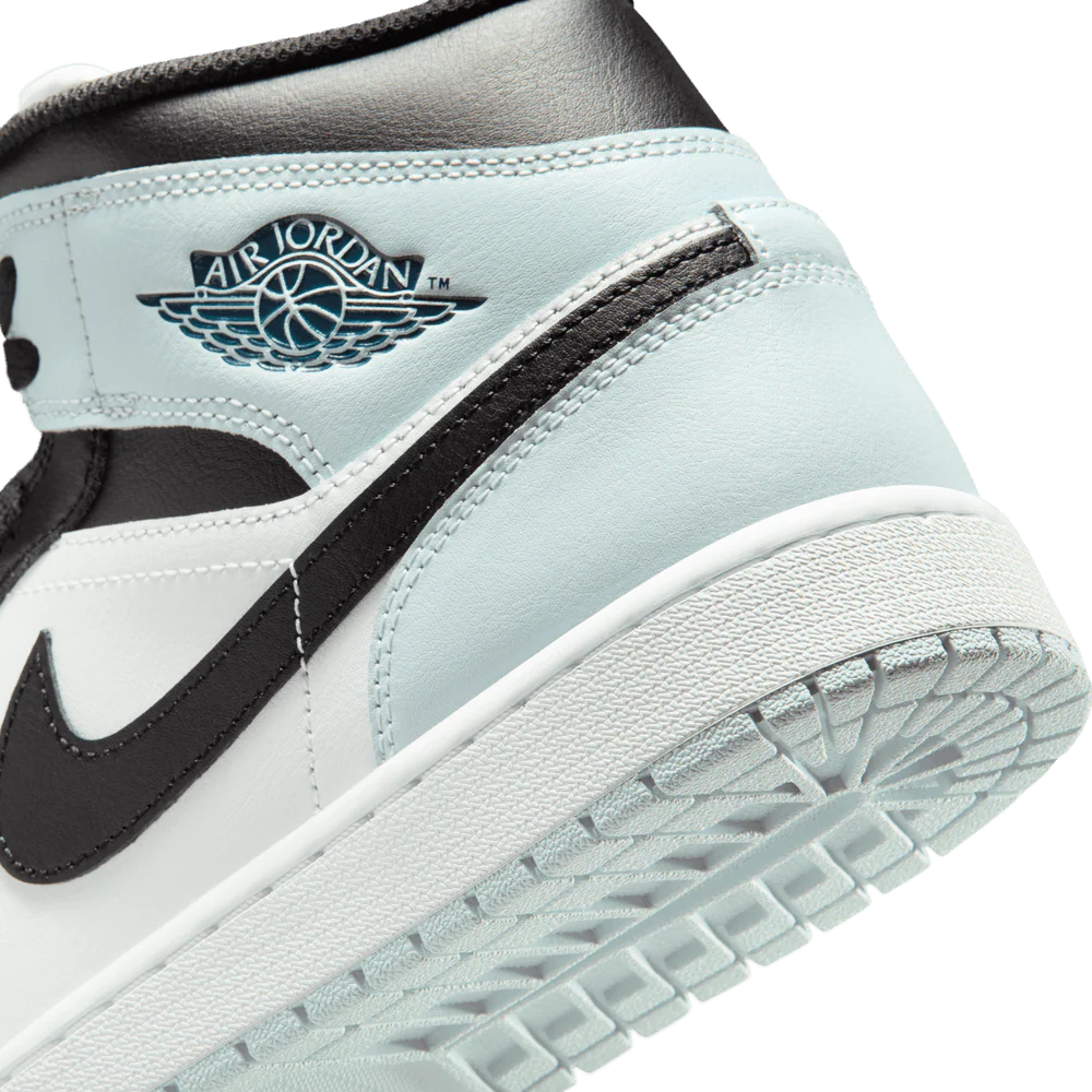 Air Jordan 1 Mid - Image 9