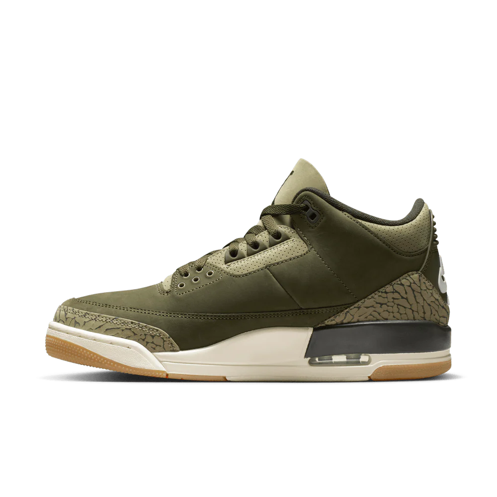 Air Jordan 3 Retro - Image 3
