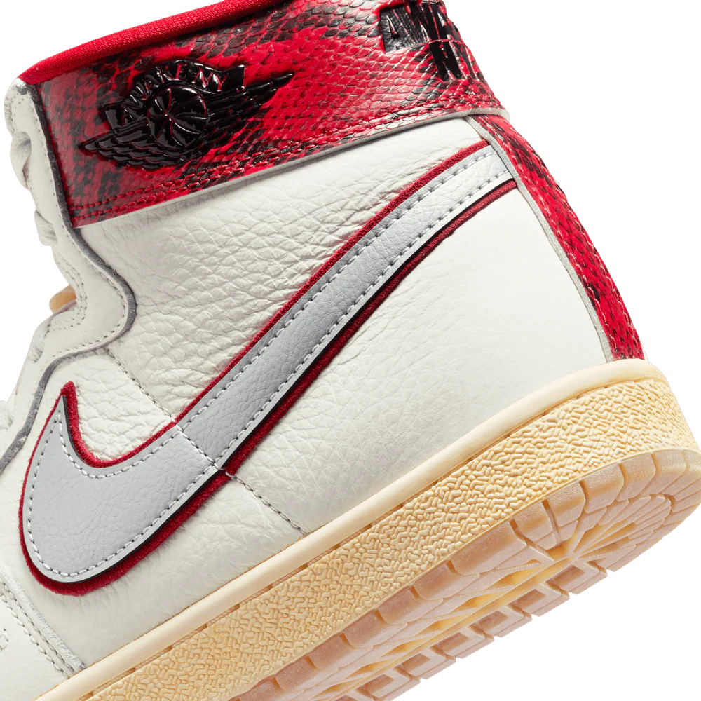 Air Jordan Air Ship PE SP - Image 8