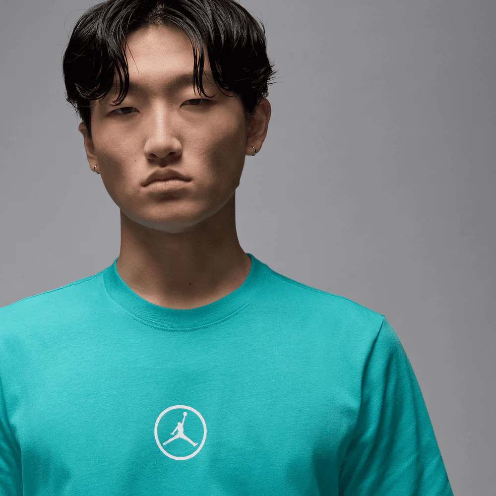 Air Jordan Flight Essentials Tee - Image 3