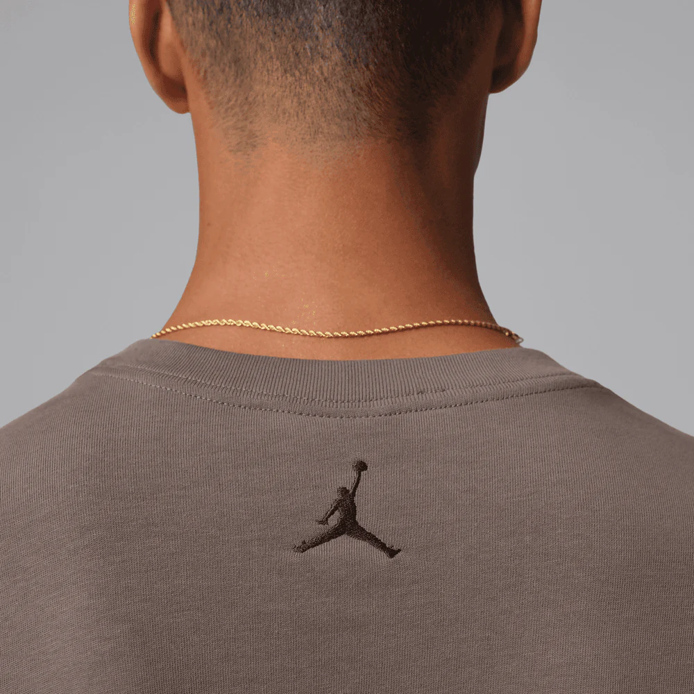 Air Jordan M J Oversized Long Sleeve Tee - Image 4