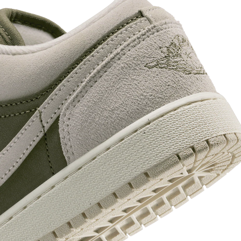 GS Air Jordan 1 Low SE - Image 9