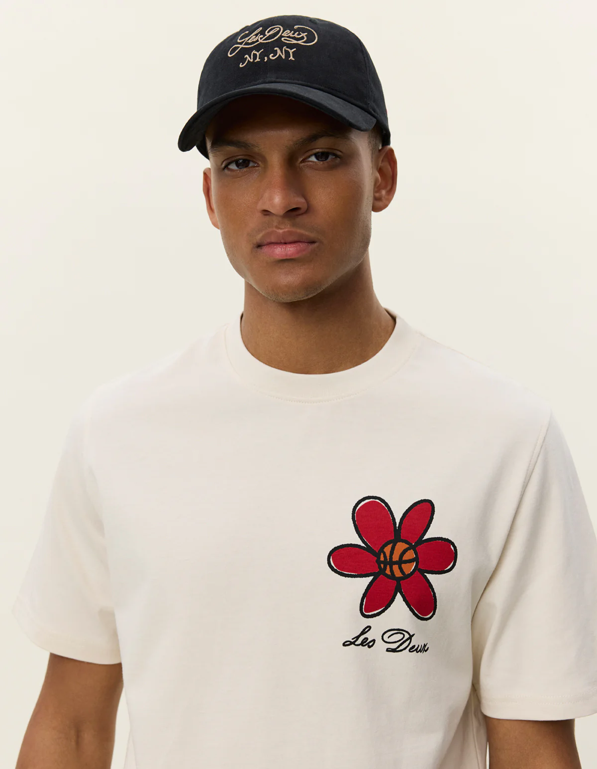 Les Deux Flower Basket Tee - Image 4