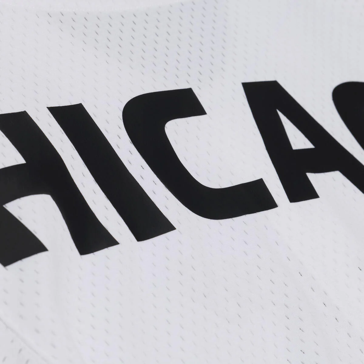 M&N NBA Chicago Bulls Monochrome Mesh Batting Practice Jersey - Image 4