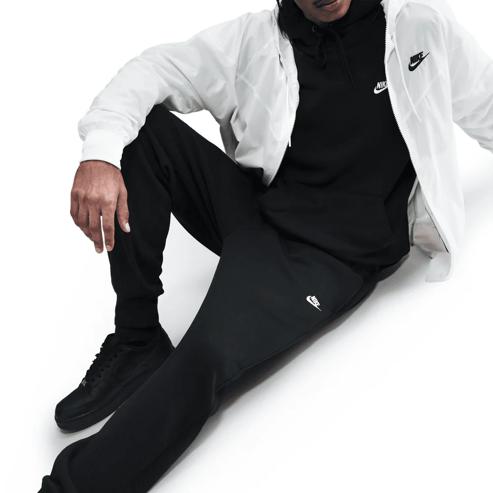 Nike Club Jogger - Image 5