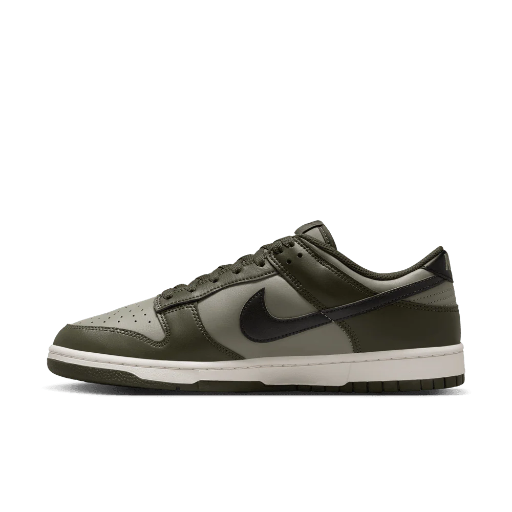 Nike Dunk Low Retro - Image 3