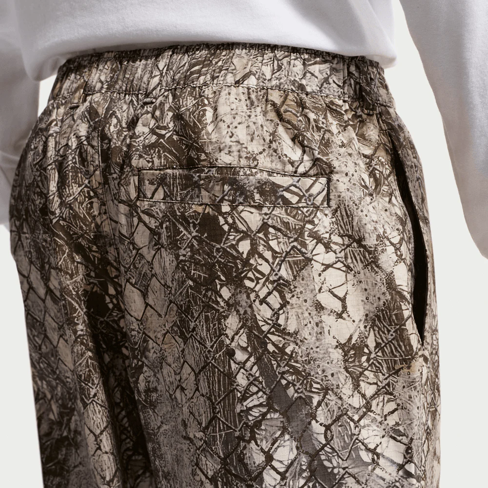 Nike Sportswear Club Woven Cargo Pant - Image 4