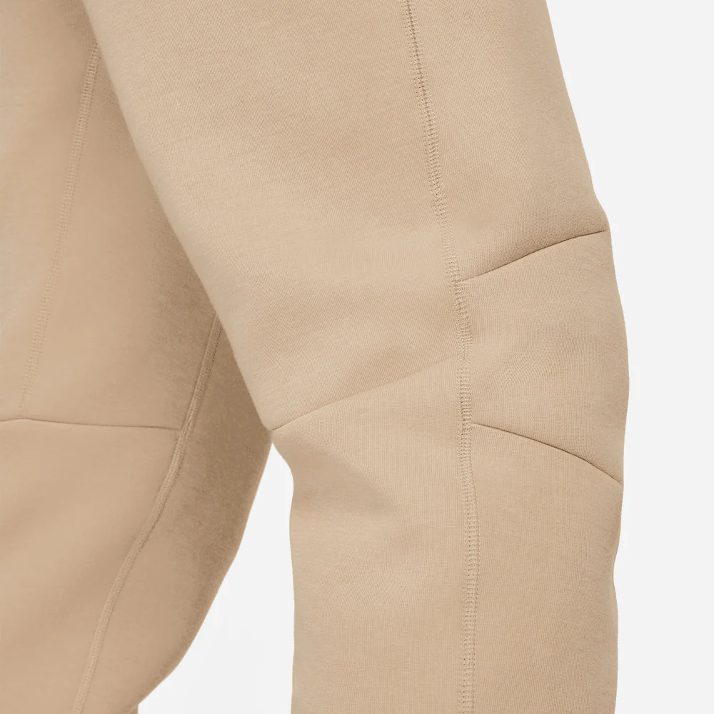 Nike Sportswear Tech Fleece Slim Fit Jogger - Image 6