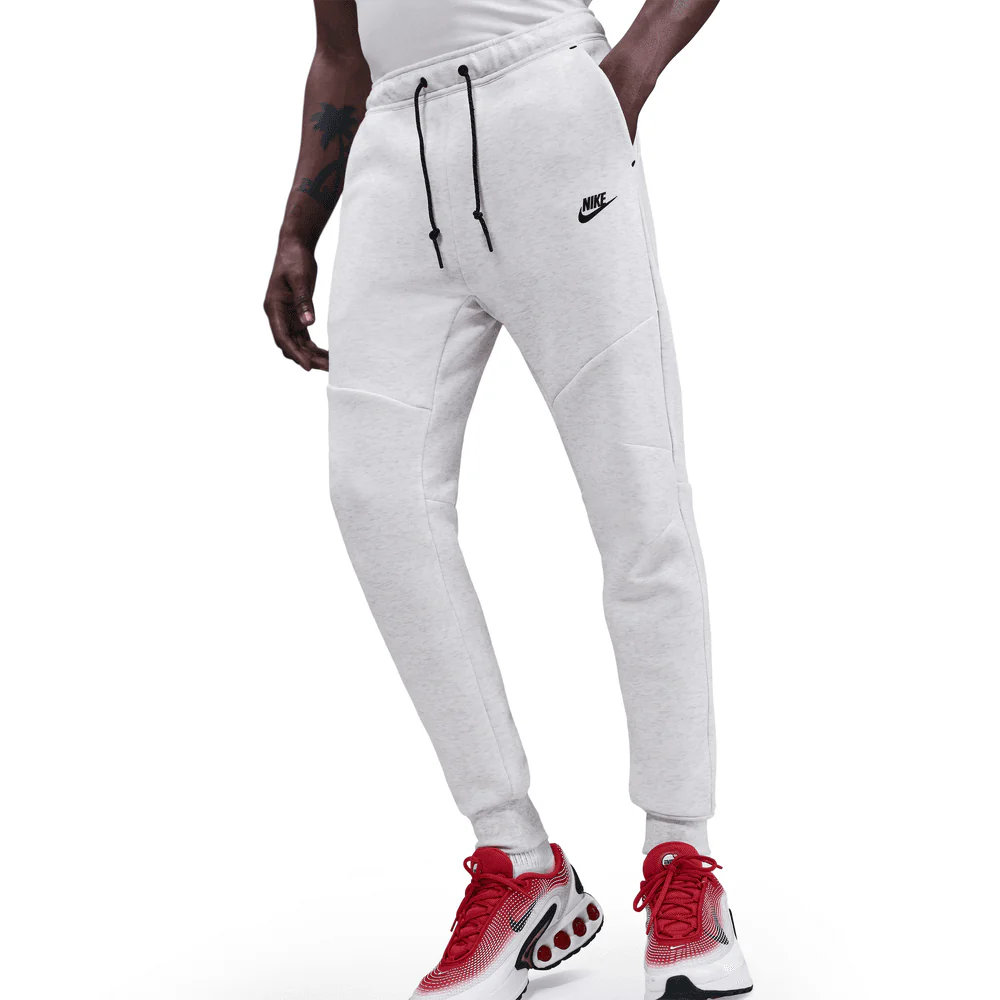 Nike Tech Fleece Jogger - Image 3