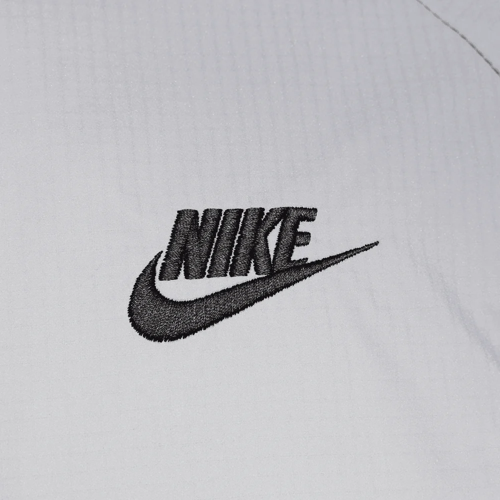 Nike Tech Woven Reflective Jacket - Image 7