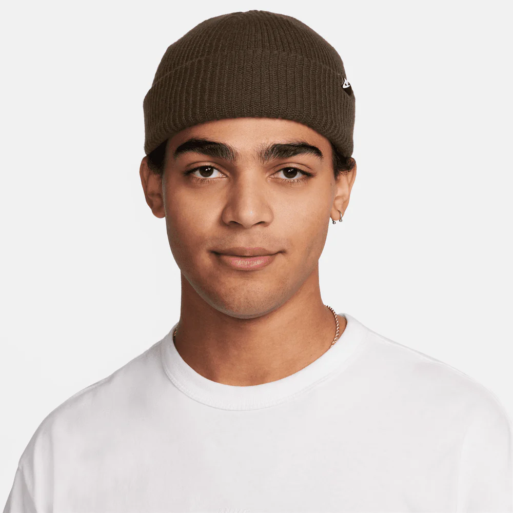 Nike Terra Short-Cuff Beanie - Image 2