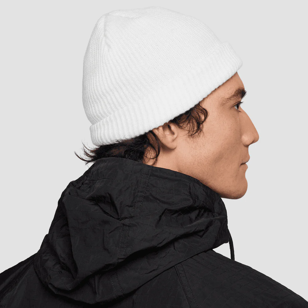 Nike Terra Short-Cuff Beanie - Image 2
