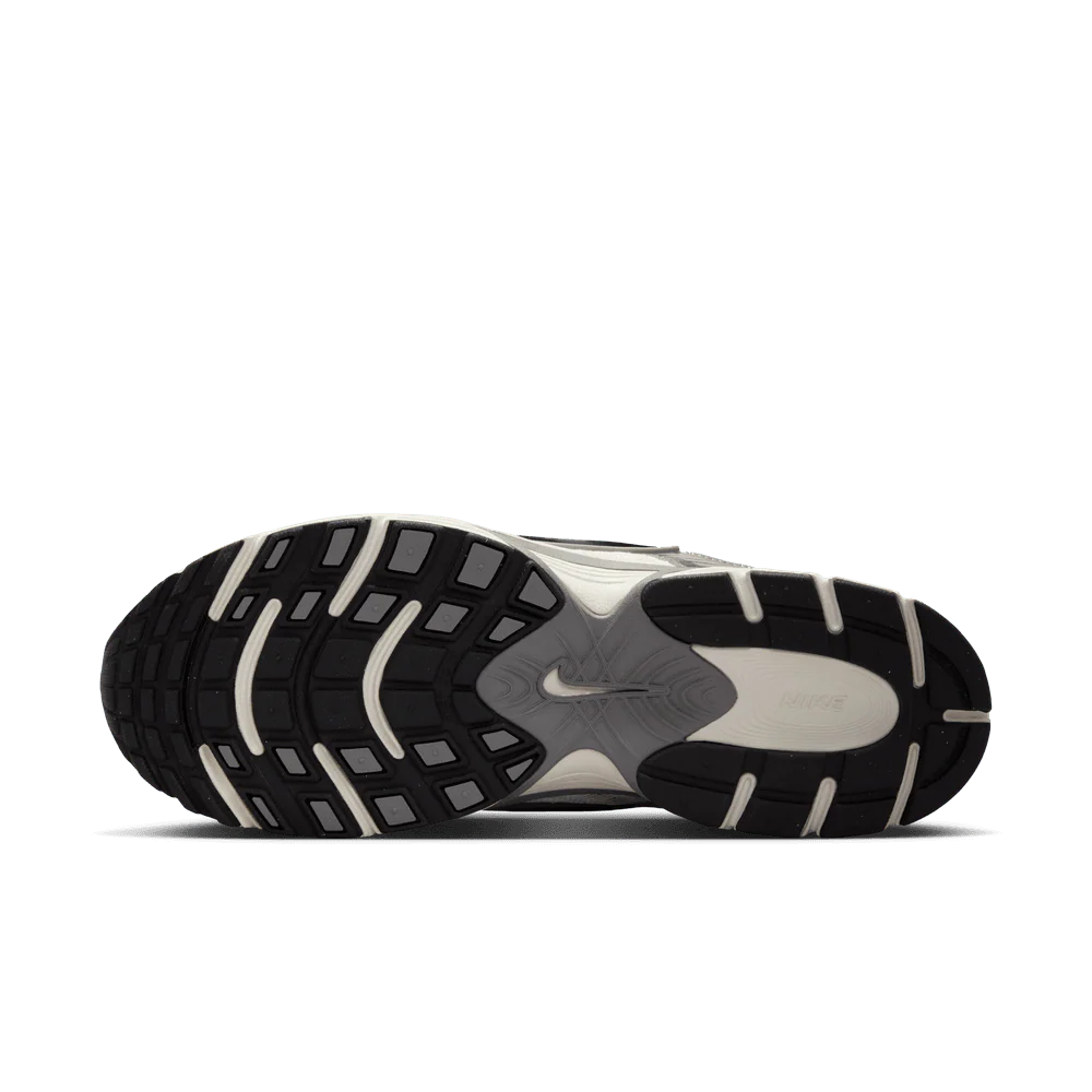 Nike V5 RNR - Image 2