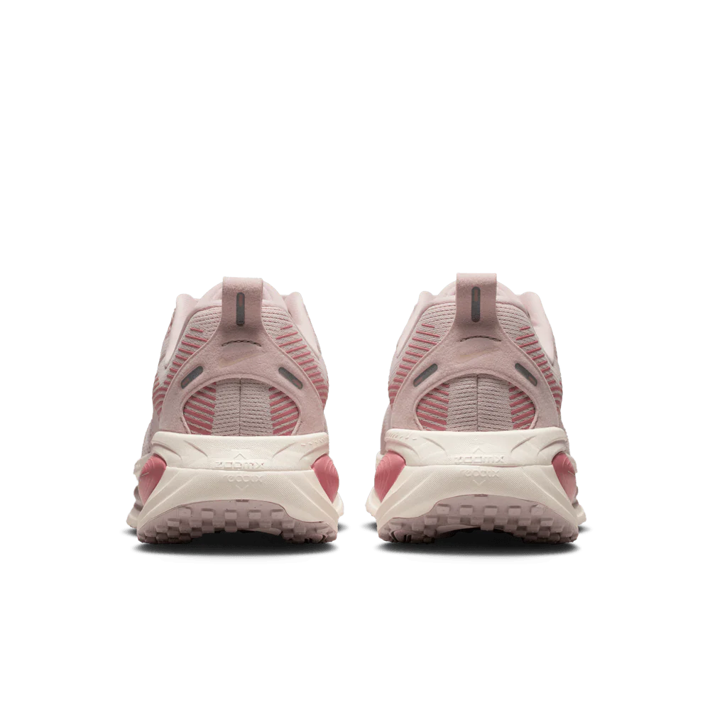 Nike Vomero 18 - Image 6