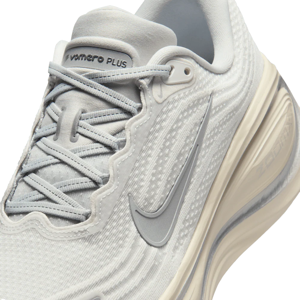 Nike Vomero Plus - Image 7
