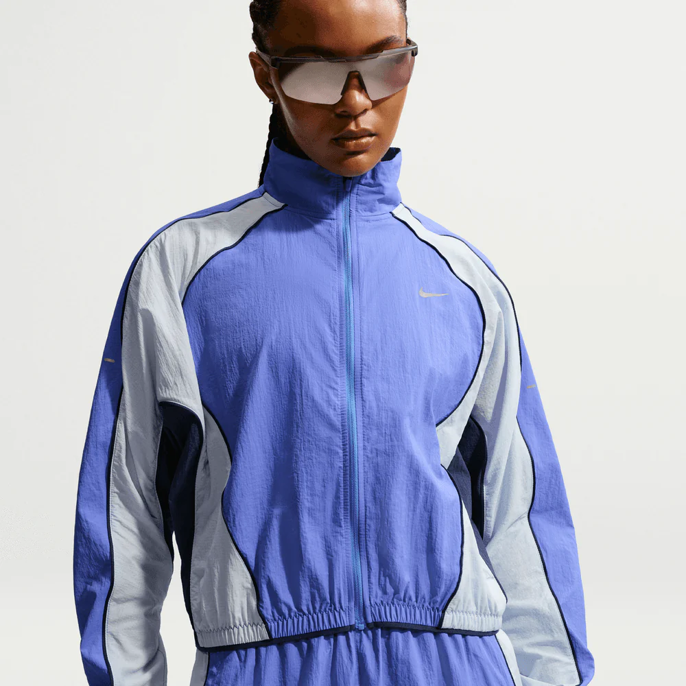 Wmn Nike Swift Repel UV Protection Running Jacket - Image 3