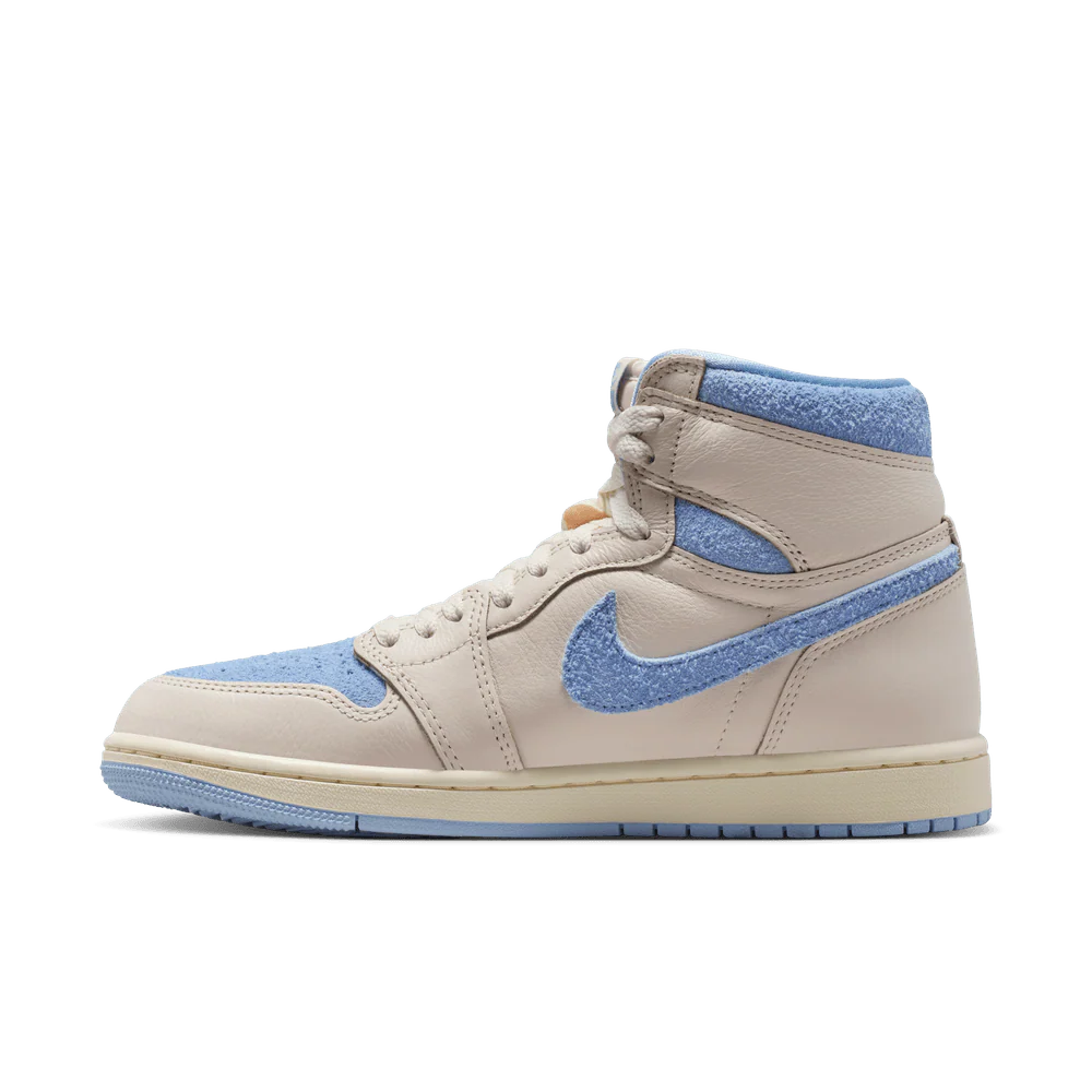 Wmns Air Jordan 1 Retro High OG - Image 3