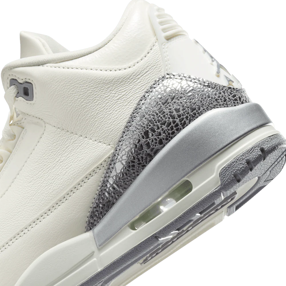 Wmns Air Jordan 3 Retro - Image 8
