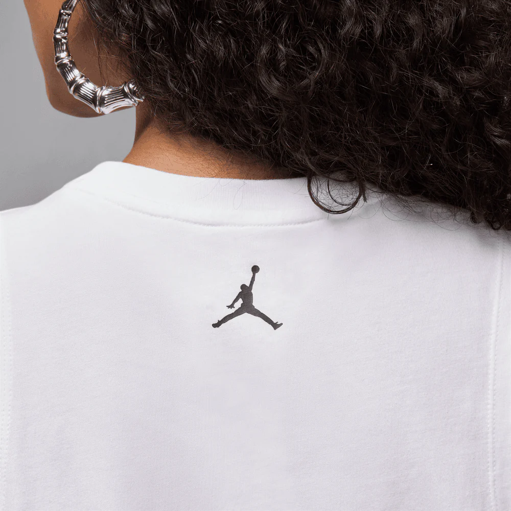 Wmns Air Jordan Flight Sleeveless Graphic Tee - Image 4