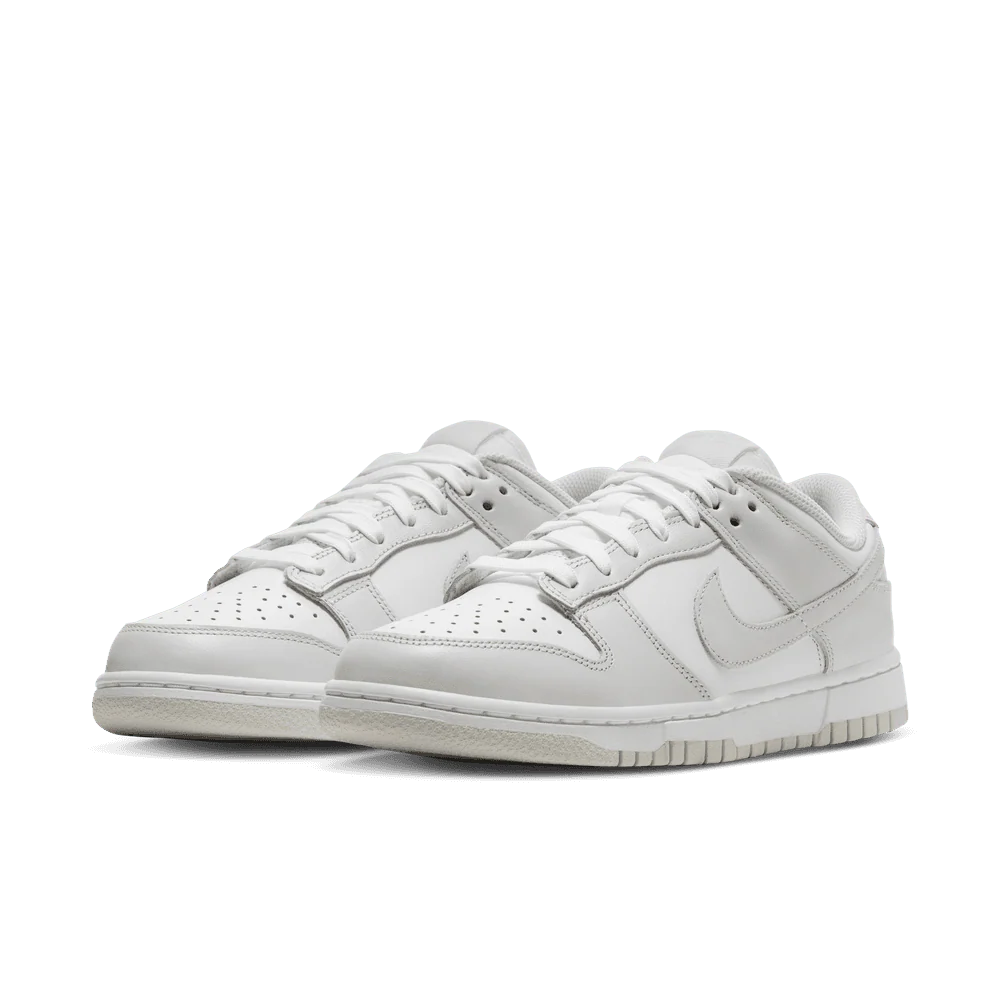 Wmns Nike Dunk Low - Image 4