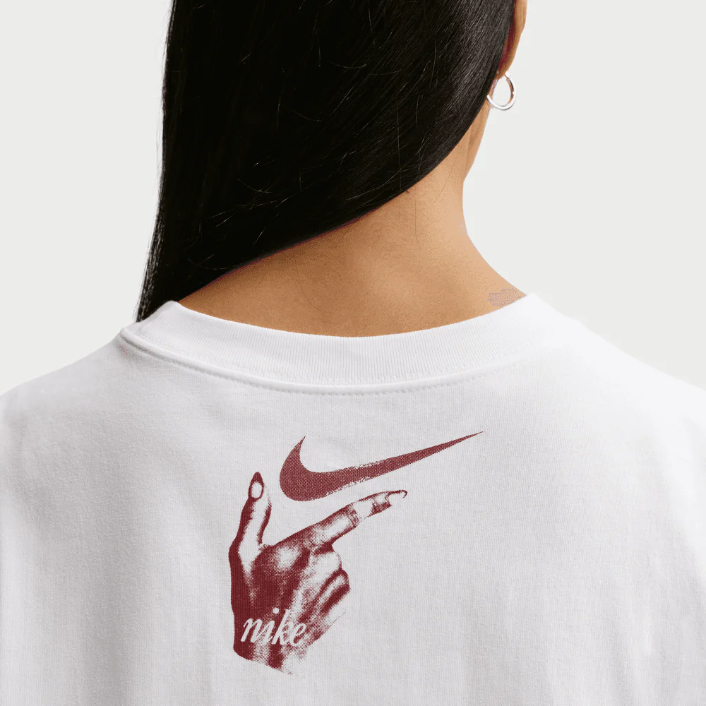 Wmns Nike Sportswear Oversized Long Sleeve Tee VDAY Tee - Image 4